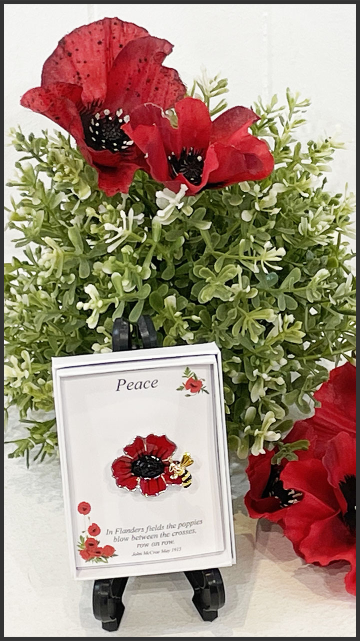P1043 Single Poppy with Bee Brooch