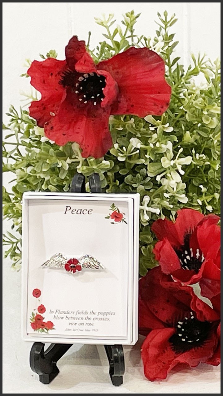 P1951 Poppy RAF Wings Brooch